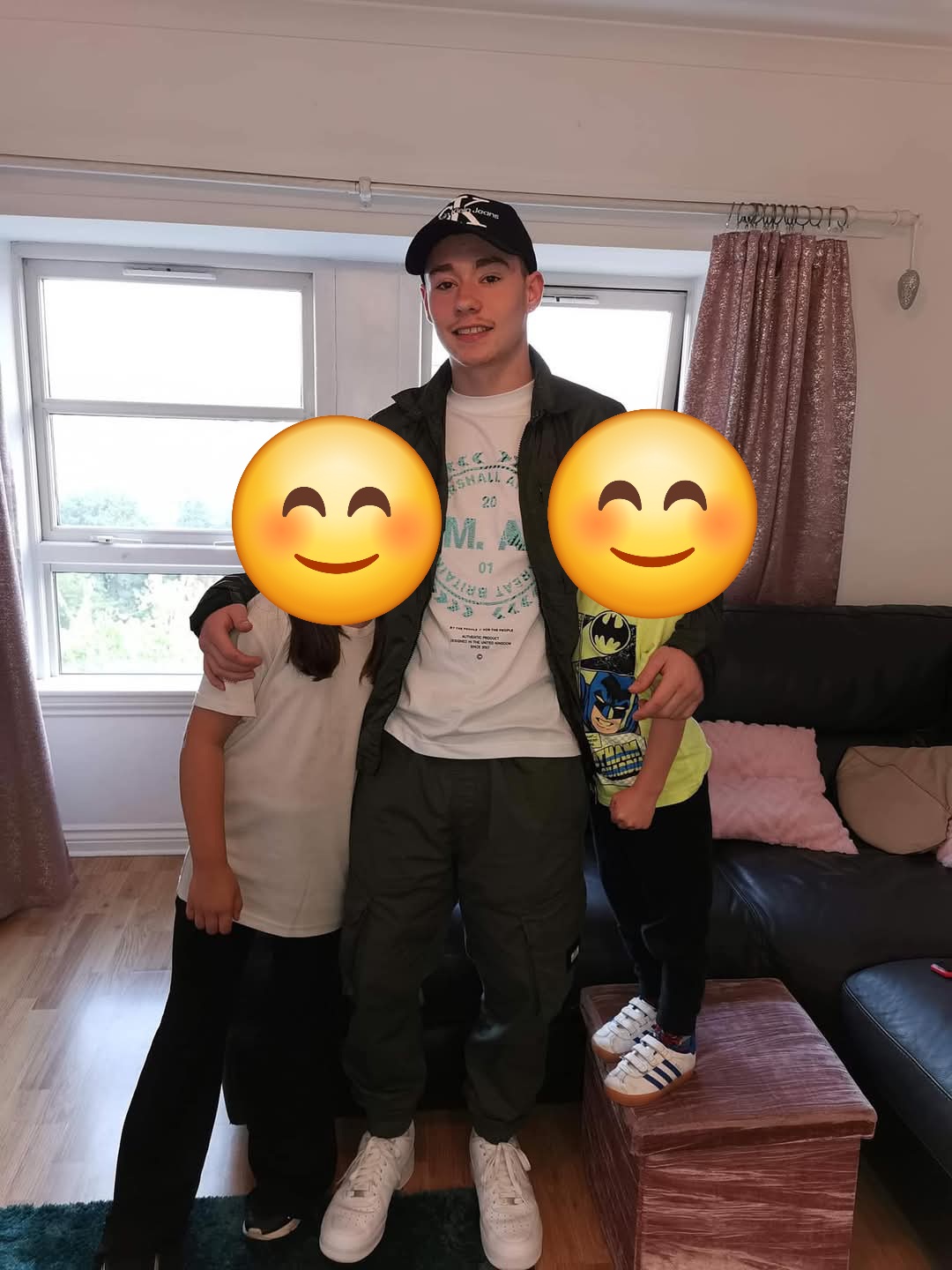 Abuser photo